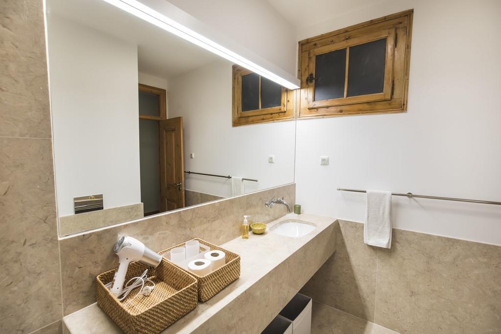 Apartment Rustic Flat At Lisbon's Heart *