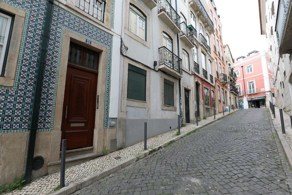 Appartement Rustic Flat At Lisbon's Heart